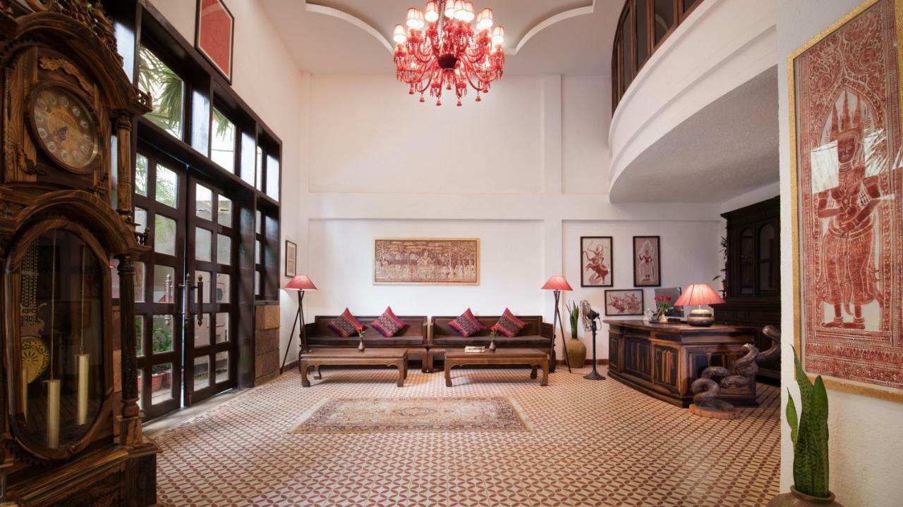 Mane Colonial Classic Siem Reap Bagian luar foto