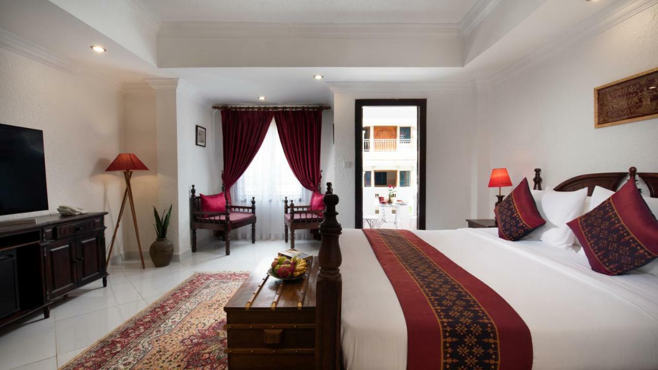 Mane Colonial Classic Siem Reap Bagian luar foto