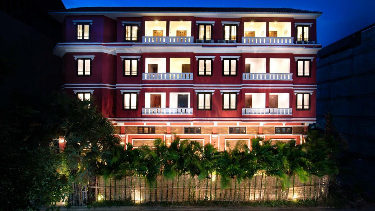 Mane Colonial Classic Siem Reap Bagian luar foto
